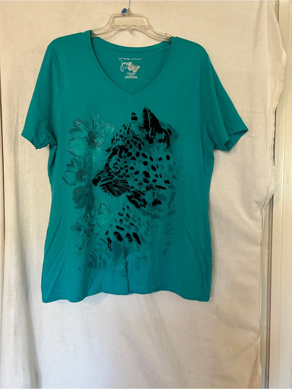 Just My Size Teal V-Neck Leopard Floral Graphic Tee